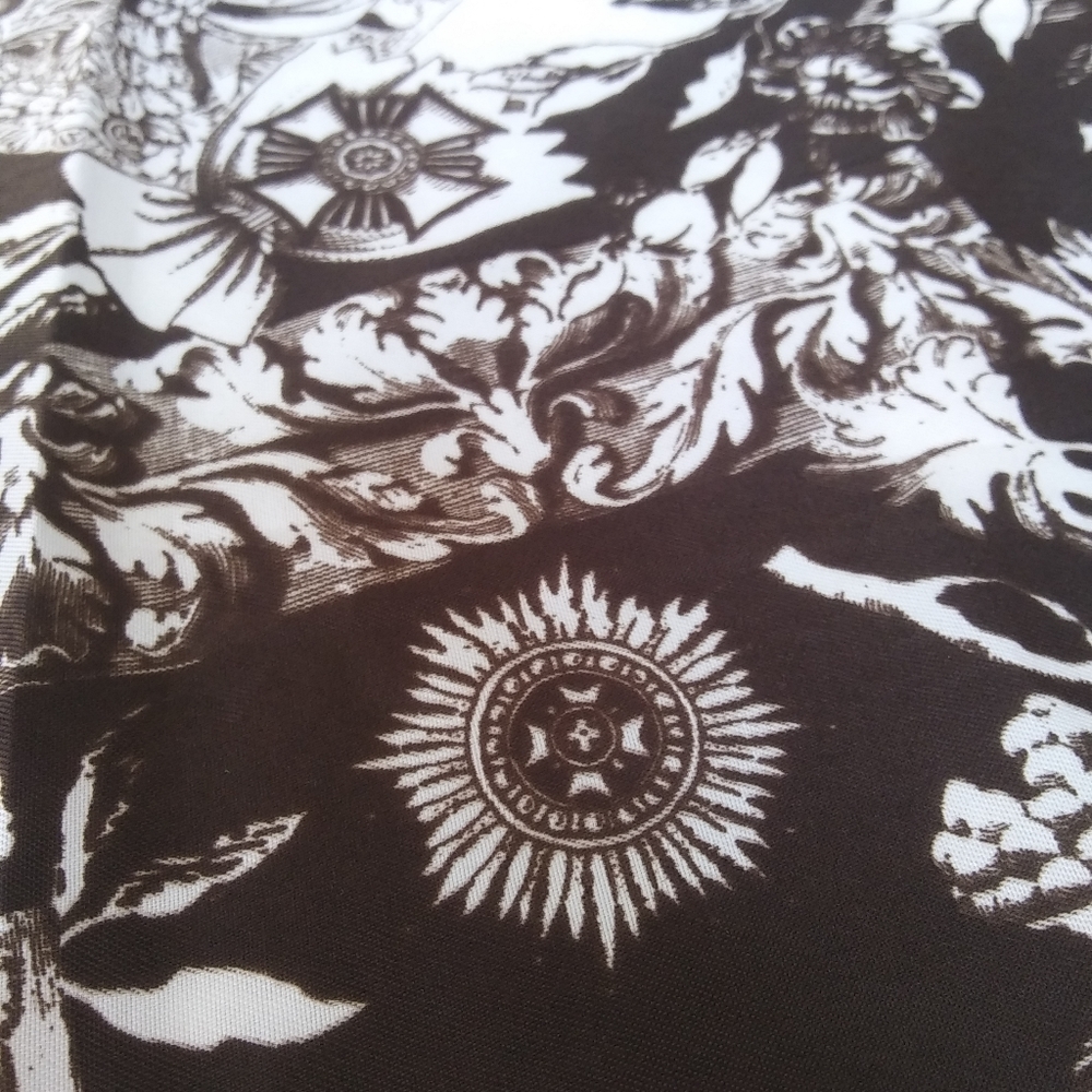 Dark Brown and White Jaclyn Smith Polyester Scarf - Picture 3 of 11